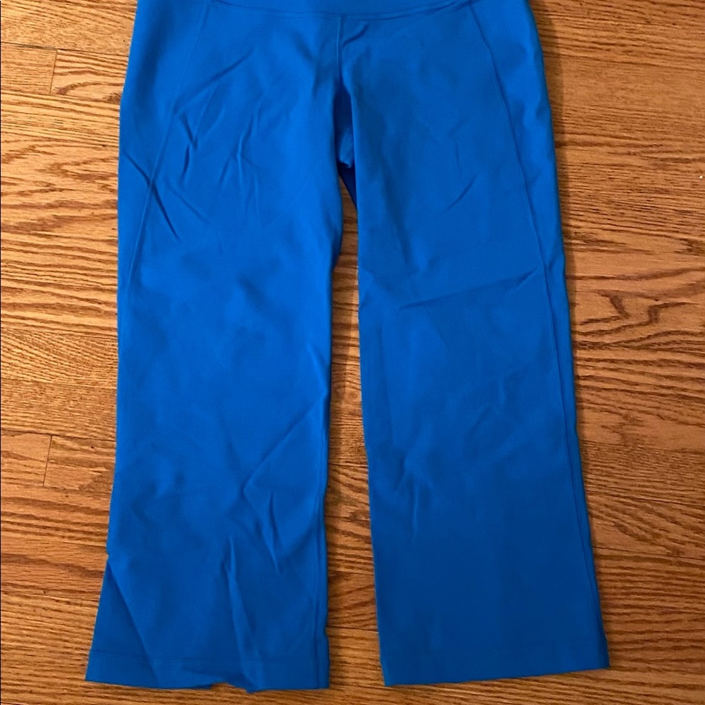 Lululemon cropped capris